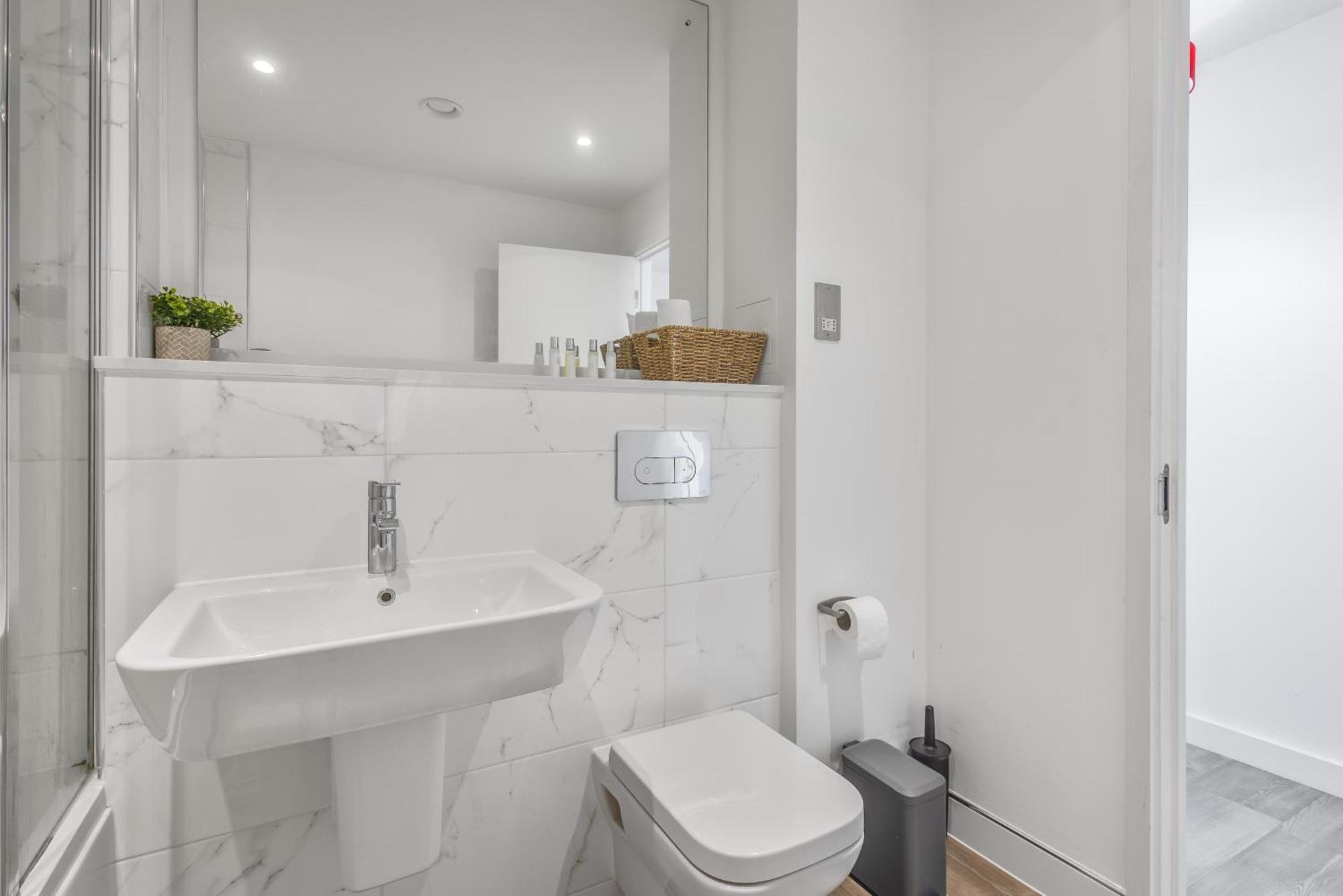 Luxury 2 Bedroom Apartment, On Broad Street! Birmingham Exterior photo